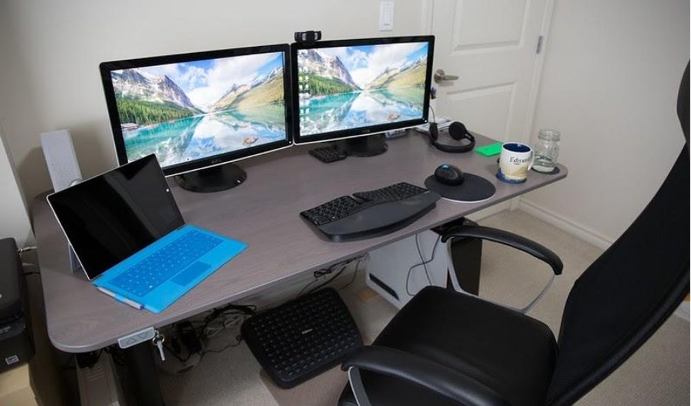 adjustable standing desk for home office