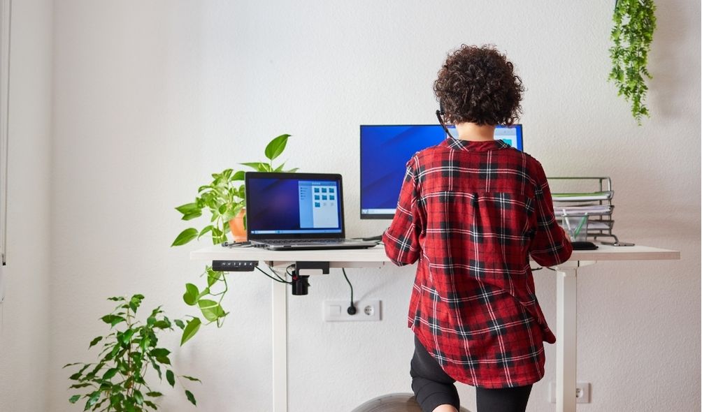 stand up desks for home office