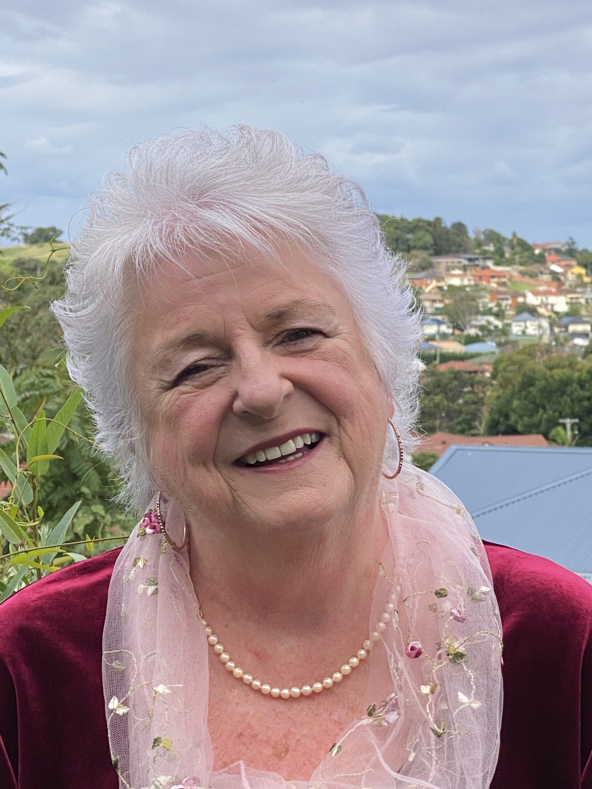 Suzanne Butz holistic somatic family psychotherapist Wollongong