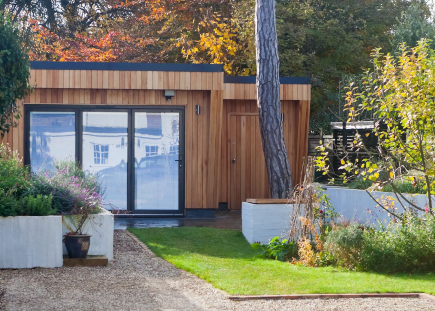 How to design Outdoor garden office